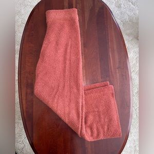 Women’s fuzzy knit lounge pants Medium